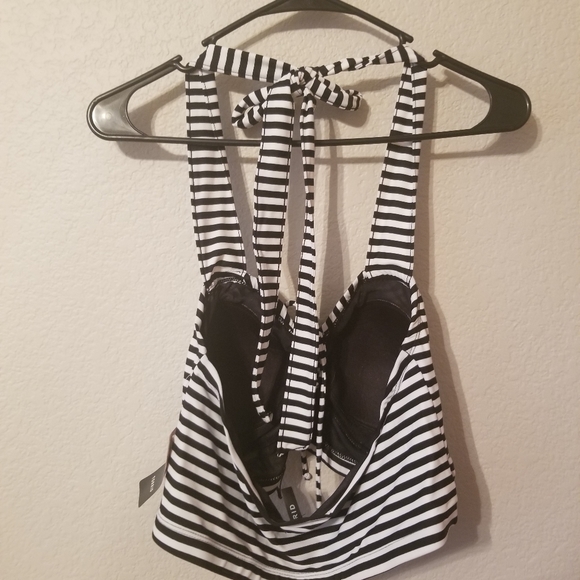 Retro style halter bikini top - Picture 3 of 5